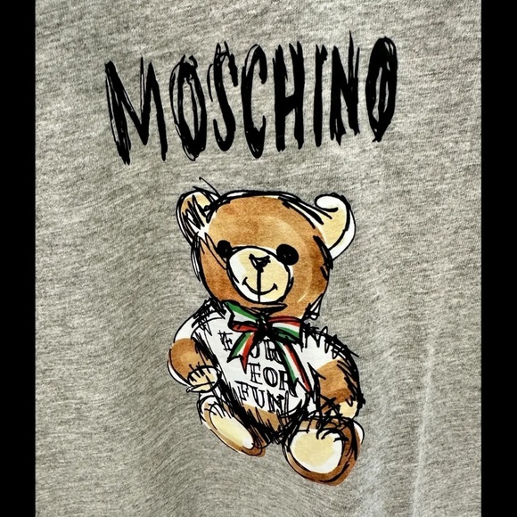 NWT Moschino Teddy Bear-print cotton T-shirt
Size IT52 US size XL - Picture 3 of 8